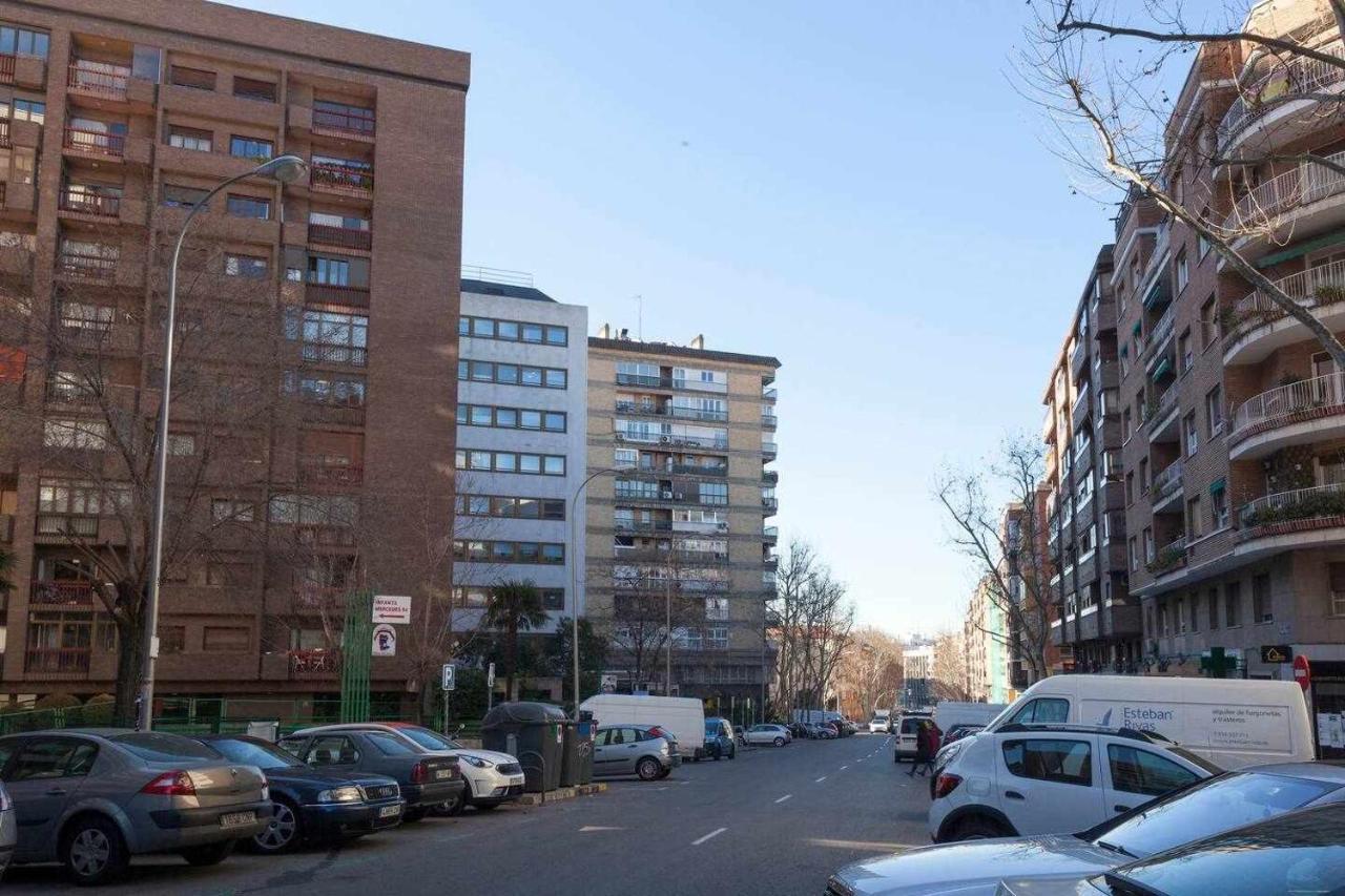 Apartamento Lujo Castellana Chamartin Apartment มาดริด ภายนอก รูปภาพ