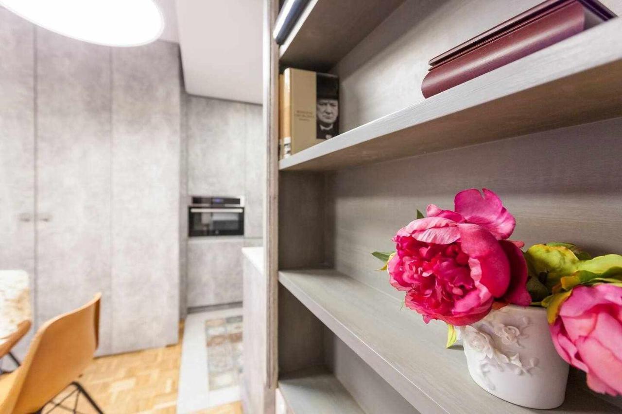 Apartamento Lujo Castellana Chamartin Apartment มาดริด ภายนอก รูปภาพ