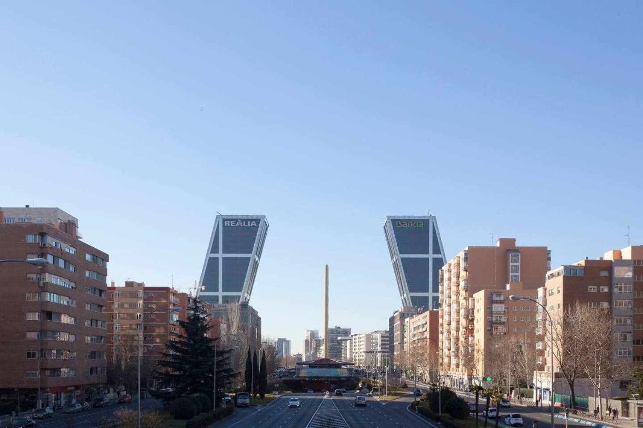 Apartamento Lujo Castellana Chamartin Apartment มาดริด ภายนอก รูปภาพ