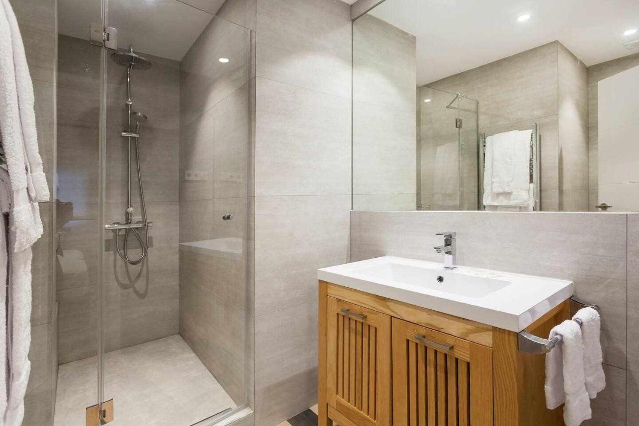 Apartamento Lujo Castellana Chamartin Apartment มาดริด ภายนอก รูปภาพ
