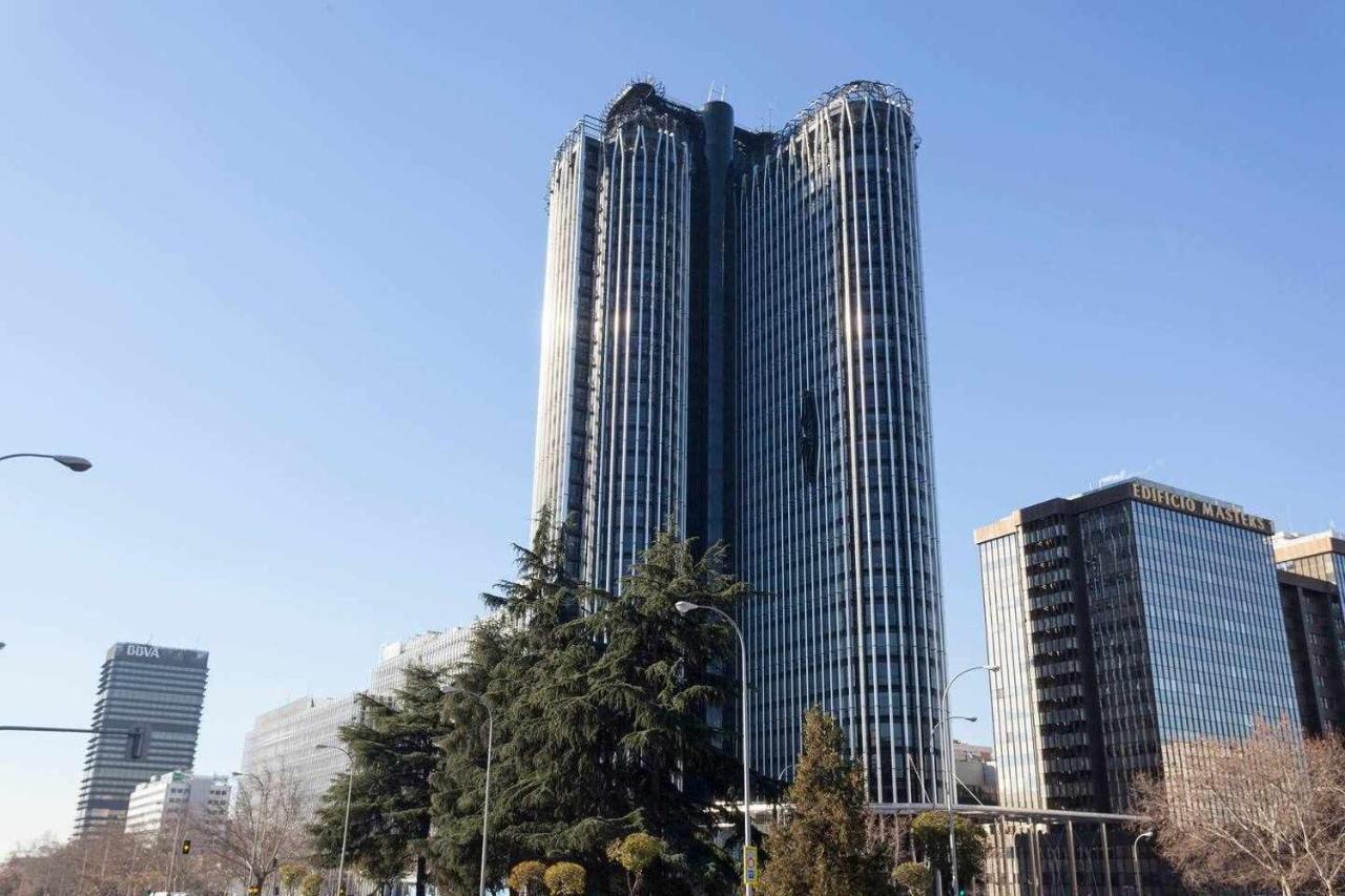 Apartamento Lujo Castellana Chamartin Apartment มาดริด ภายนอก รูปภาพ